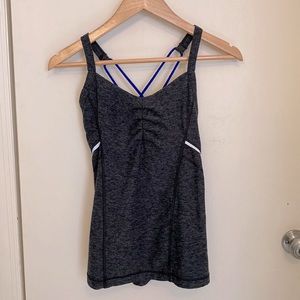 Under Armour MD tank